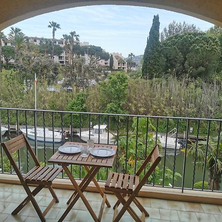 Appartement T2 Au Coeur Du Golfe De Saint Tropez à Cogolin Extérieur photo