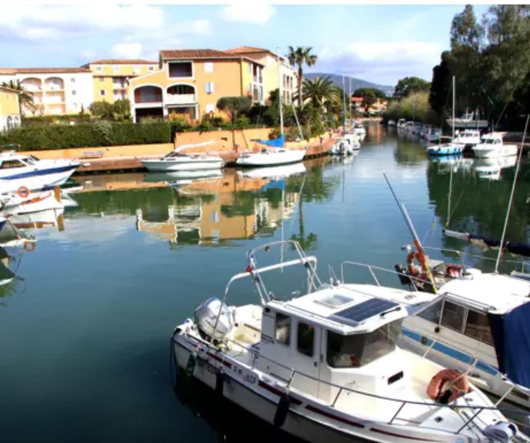 Appartement T2 Au Coeur Du Golfe De Saint Tropez à Cogolin Extérieur photo
